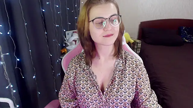 Snapshot of MissBrightShine chatting on January 29, 4:08 pm MissBrightShine online show from January 29, 4:08 pm