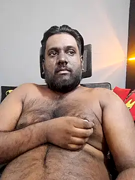 Snapshot of Rayansmith_ chatting on February 13, 8:38 am Rayansmith online show from February 13, 8:38 am