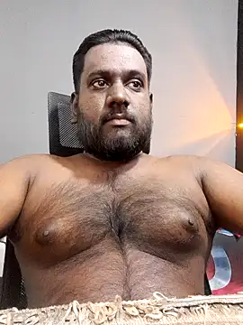 Snapshot of Rayansmith_ chatting on February 14, 11:10 am Rayansmith online show from February 14, 11:10 am