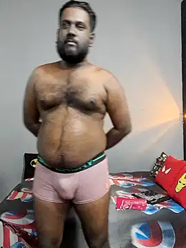 Snapshot of Rayansmith_ chatting on February 16, 2:42 am Rayansmith online show from February 16, 2:42 am