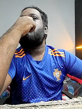 Snapshot of Rayansmith_ chatting on March 16, 4:01 pm Rayansmith online show from March 16, 4:01 pm