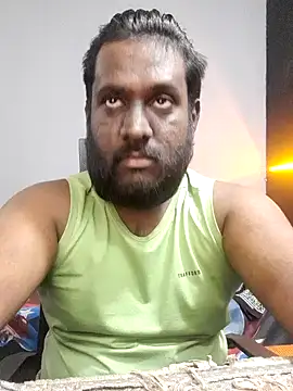 Snapshot of Rayansmith_ chatting on March 22, 1:32 am Rayansmith online show from March 22, 1:32 am