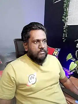 Snapshot of Rayansmith_ chatting on October 9, 9:13 pm Rayansmith online show from October 9, 9:13 pm