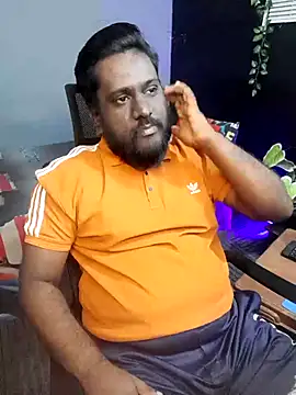 Snapshot of Rayansmith_ chatting on October 11, 8:51 pm Rayansmith online show from October 11, 8:51 pm