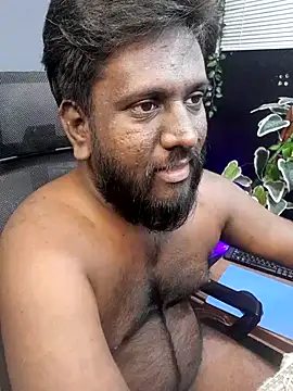 Snapshot of Rayansmith_ chatting on October 12, 11:09 am Rayansmith online show from October 12, 11:09 am