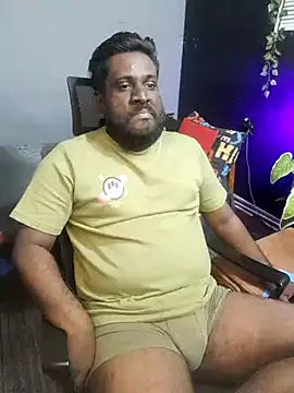 Snapshot of Rayansmith_ chatting on November 11, 10:21 pm Rayansmith online show from November 11, 10:21 pm