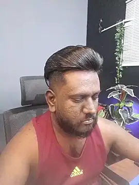 Snapshot of Rayansmith_ chatting on December 1, 10:04 pm Rayansmith online show from December 1, 10:04 pm