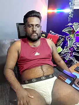 Snapshot of Rayansmith_ chatting on December 4, 10:07 pm Rayansmith online show from December 4, 10:07 pm