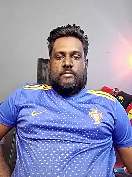 Rayansmith  online show from January 11, 11:15 am