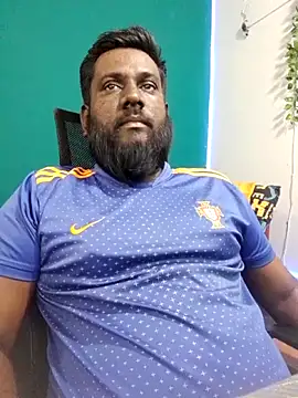 Rayansmith  online show from March 13, 2:23 pm