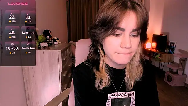  selectrra online show from February 17, 3:09 pm