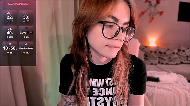 Snapshot of _selectrra chatting on November 15, 8:38 pm selectrra online show from November 15, 8:38 pm