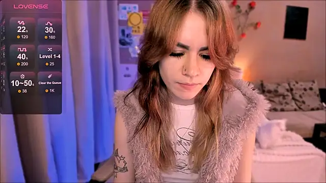 Snapshot of _selectrra chatting on December 4, 6:49 pm selectrra online show from December 4, 6:49 pm