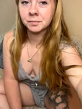 Snapshot of ccpremx chatting on November 17, 7:30 pm ccpremx online show from November 17, 7:30 pm