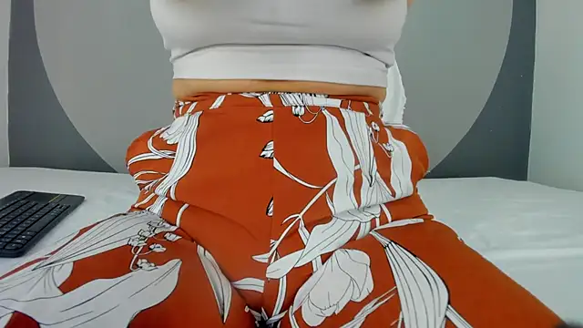 sarita duque online show from December 2, 11:59 am