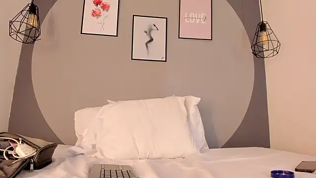 sarita duque online show from February 4, 12:22 pm