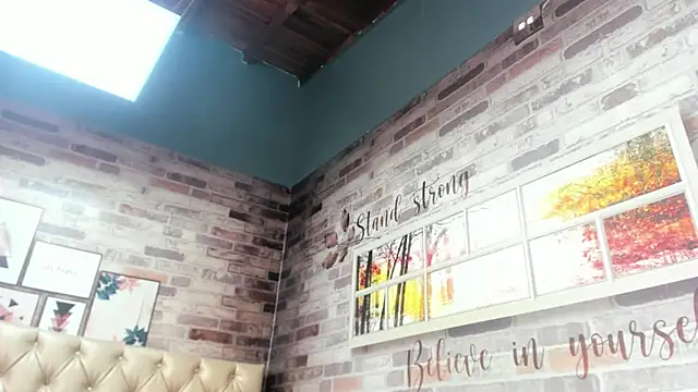 Snapshot of Isabela-Gomez chatting on June 13, 4:16 pm Isabela-Gomez online show from June 13, 4:16 pm