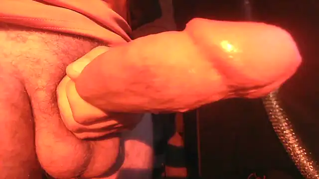 Snapshot of mr_key_ chatting on November 8, 5:40 am mr key online show from November 8, 5:40 am