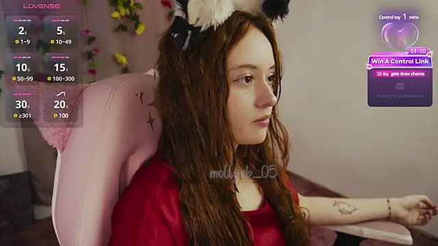 Snapshot of molly_russell chatting on December 8, 9:30 pm molly russell online show from December 8, 9:30 pm