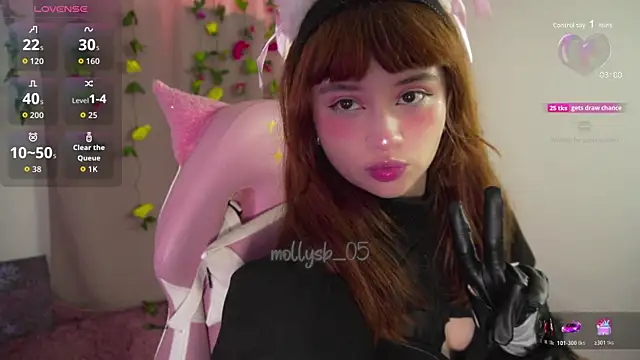 Snapshot of molly_russell chatting on October 31, 4:08 pm molly russell online show from October 31, 4:08 pm