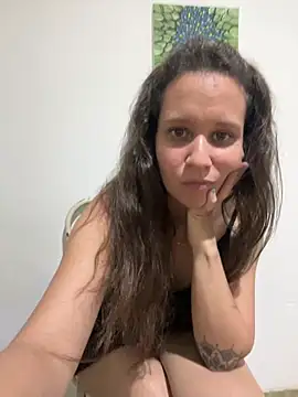 hotcookie28 online show from April 19, 12:11 am