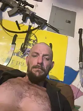 Snapshot of 420rickie420 chatting on December 22, 9:42 pm 420rickie420 online show from December 22, 9:42 pm