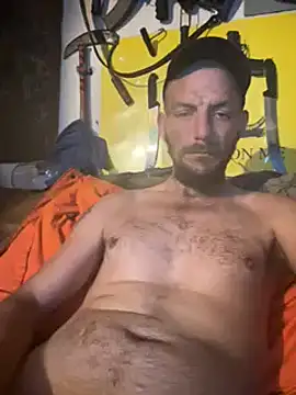 Snapshot of 420rickie420 chatting on December 28, 2:33 am 420rickie420 online show from December 28, 2:33 am