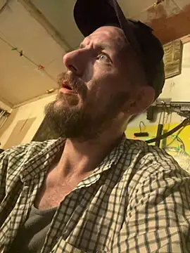 Snapshot of 420rickie420 chatting on December 31, 10:34 pm 420rickie420 online show from December 31, 10:34 pm