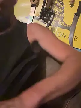 Snapshot of 420rickie420 chatting on March 18, 12:38 am 420rickie420 online show from March 18, 12:38 am