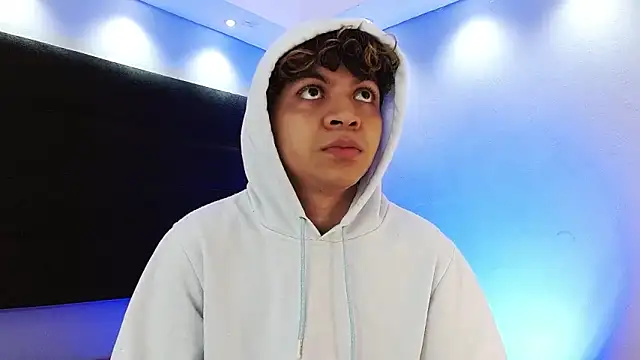 Snapshot of Lucaas_King chatting on December 26, 6:01 pm Lucaas King online show from December 26, 6:01 pm