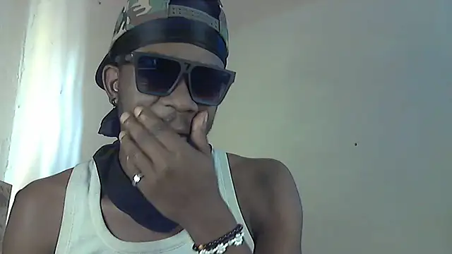 Snapshot of BIGDICKMULLAH chatting on September 15, 6:24 am BIGDICKMULLAH online show from September 15, 6:24 am