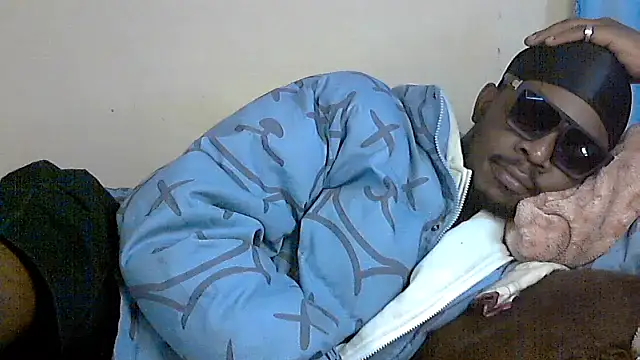 Snapshot of BIGDICKMULLAH chatting on September 20, 2:01 am BIGDICKMULLAH online show from September 20, 2:01 am