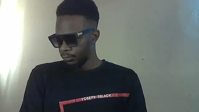 Snapshot of BIGDICKMULLAH chatting on September 29, 5:12 am BIGDICKMULLAH online show from September 29, 5:12 am