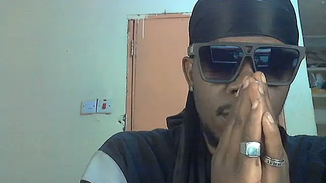 Snapshot of BIGDICKMULLAH chatting on October 4, 12:19 am BIGDICKMULLAH online show from October 4, 12:19 am