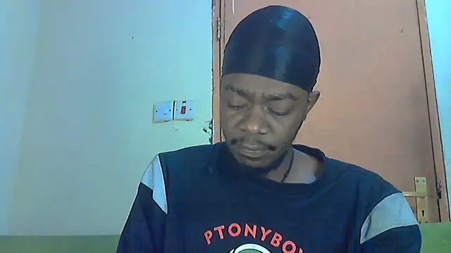 Snapshot of BIGDICKMULLAH chatting on October 6, 2:31 am BIGDICKMULLAH online show from October 6, 2:31 am