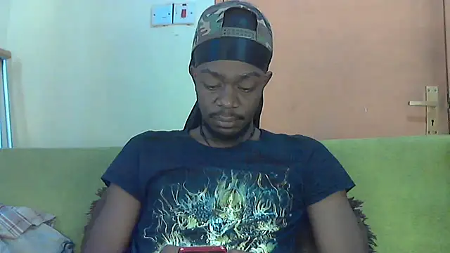 Snapshot of BIGDICKMULLAH chatting on October 9, 7:17 am BIGDICKMULLAH online show from October 9, 7:17 am