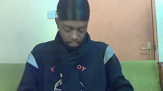 Snapshot of BIGDICKMULLAH chatting on October 14, 3:18 am BIGDICKMULLAH online show from October 14, 3:18 am