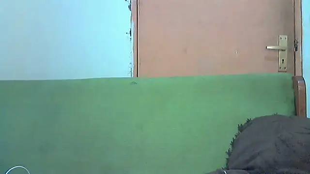 Snapshot of BIGDICKMULLAH chatting on October 17, 9:45 am BIGDICKMULLAH online show from October 17, 9:45 am