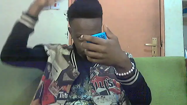 Snapshot of BIGDICKMULLAH chatting on November 1, 1:51 am BIGDICKMULLAH online show from November 1, 1:51 am