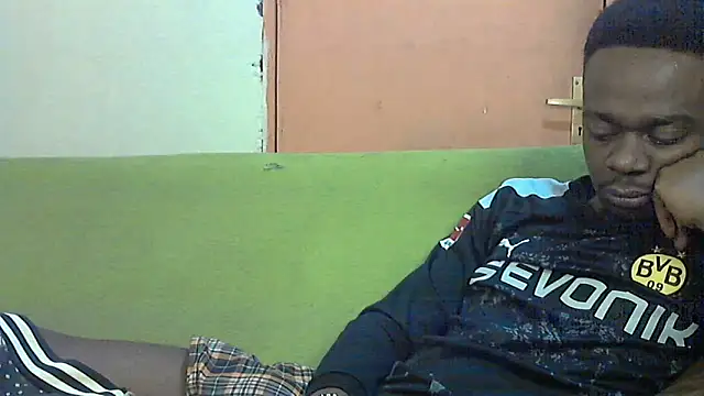 Snapshot of BIGDICKMULLAH chatting on November 2, 10:23 pm BIGDICKMULLAH online show from November 2, 10:23 pm