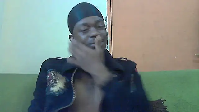 Snapshot of BIGDICKMULLAH chatting on November 17, 8:20 am BIGDICKMULLAH online show from November 17, 8:20 am