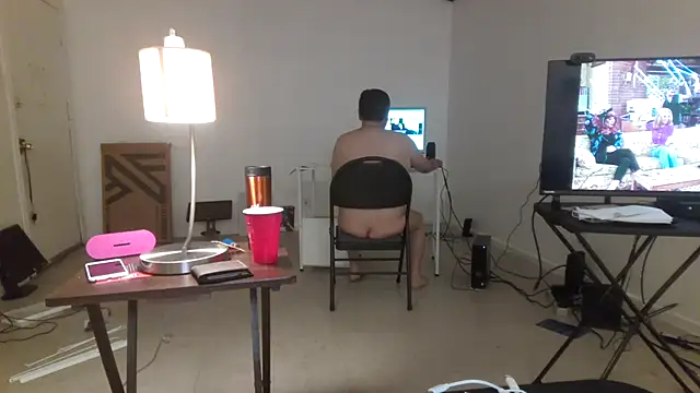 Snapshot of Peachestabby147 chatting on October 23, 8:13 am Peachestabby147 online show from October 23, 8:13 am