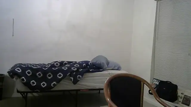 Snapshot of Peachestabby147 chatting on November 13, 11:31 am Peachestabby147 online show from November 13, 11:31 am