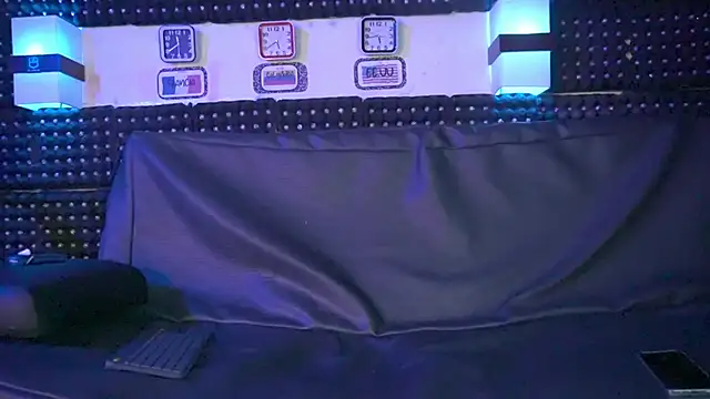 Dulce yors online show from December 19, 10:42 pm