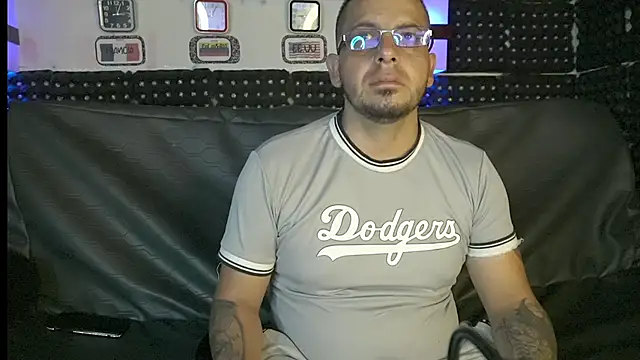 Dulce yors online show from March 9, 2:07 am