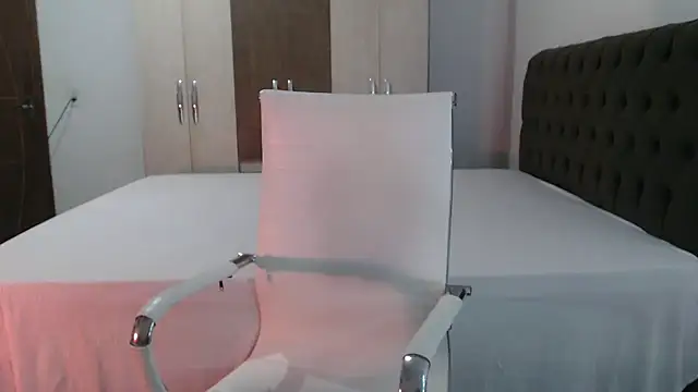 Snapshot of Nanda_fer chatting on January 16, 4:27 am Nanda fer online show from January 16, 4:27 am