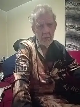 Snapshot of cmagic9 chatting on November 5, 11:38 pm cmagic9 online show from November 5, 11:38 pm