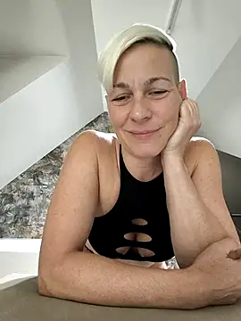 DarleenHot online show from October 2, 5:31 pm