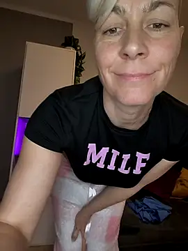 DarleenHot online show from December 22, 3:31 pm