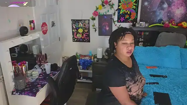 temptressbeauty24 online show from September 13, 11:04 pm